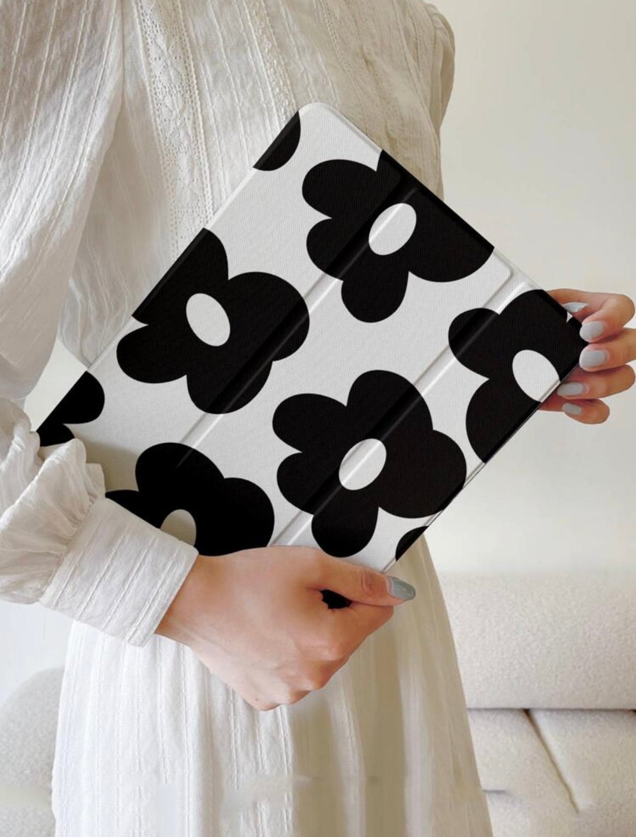 Black Flower Ipad case